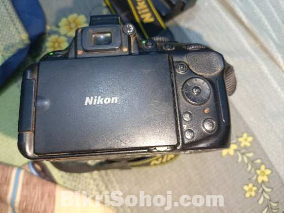 Nikon D5200